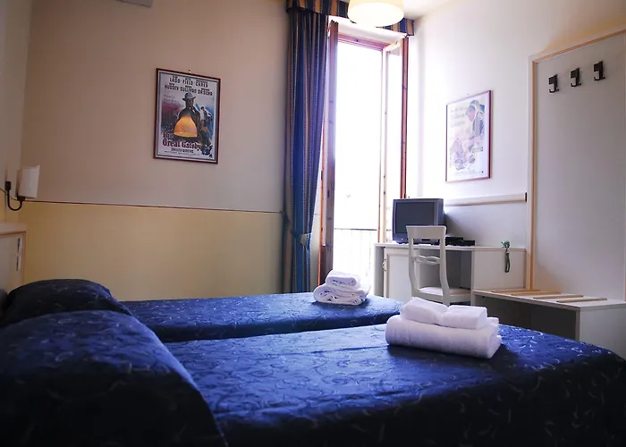Anna's Hotell 2*